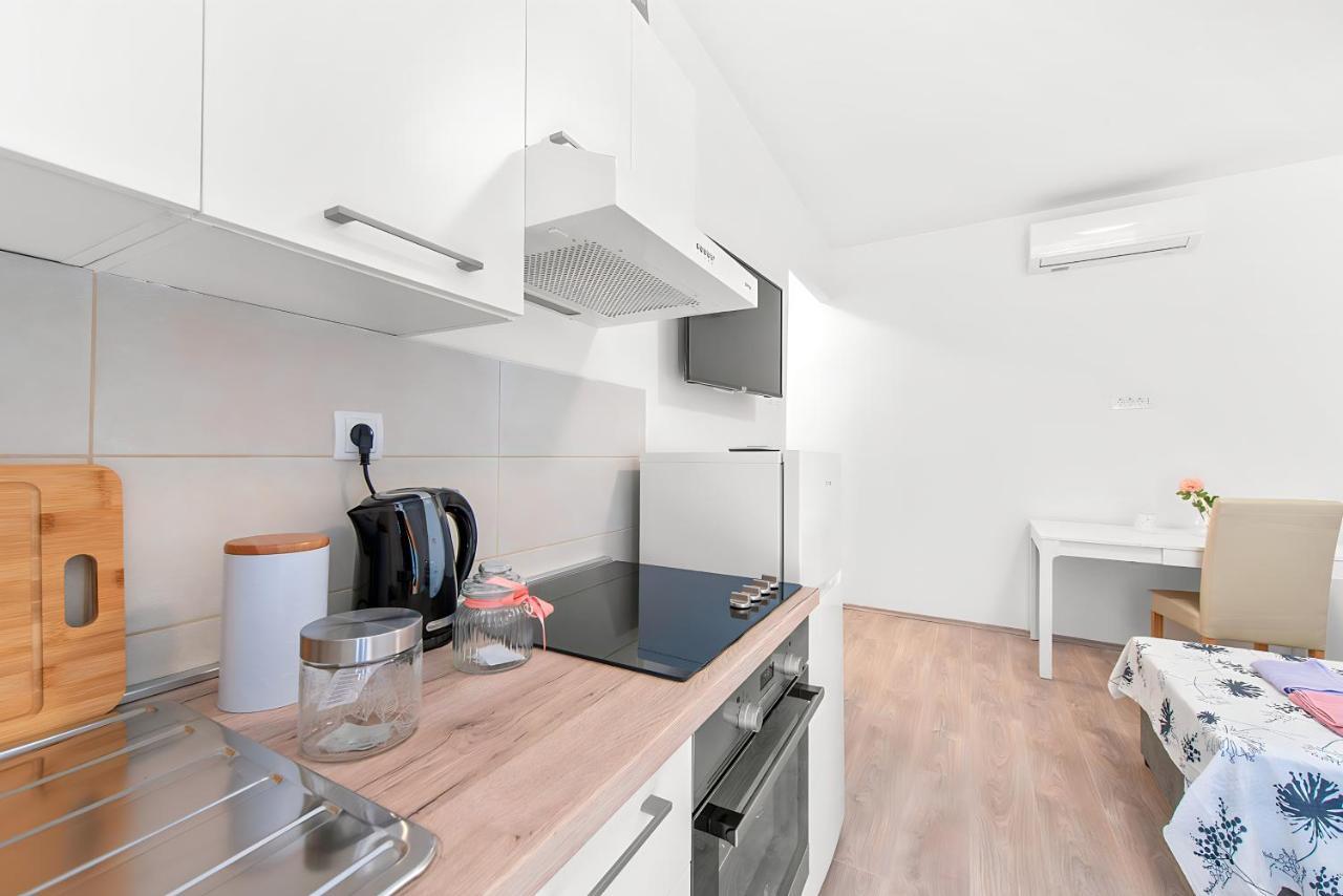 Pomerio Apartments Rijeka Eksteriør bilde
